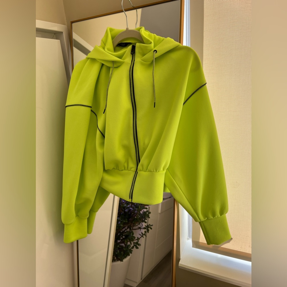 Zara cropped zip up